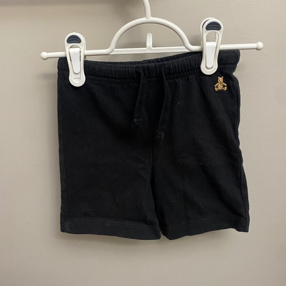 Gap Shorts 🖤3 for 10🖤 - Picture 1 of 2
